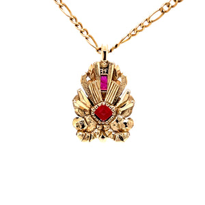 gold necklace pendant